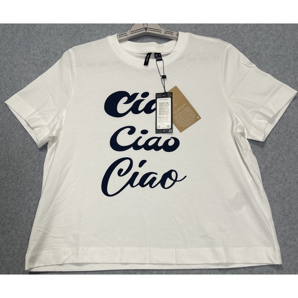 VERO MODA Boxy T-shirt With Ciao Graphic In White Size Small